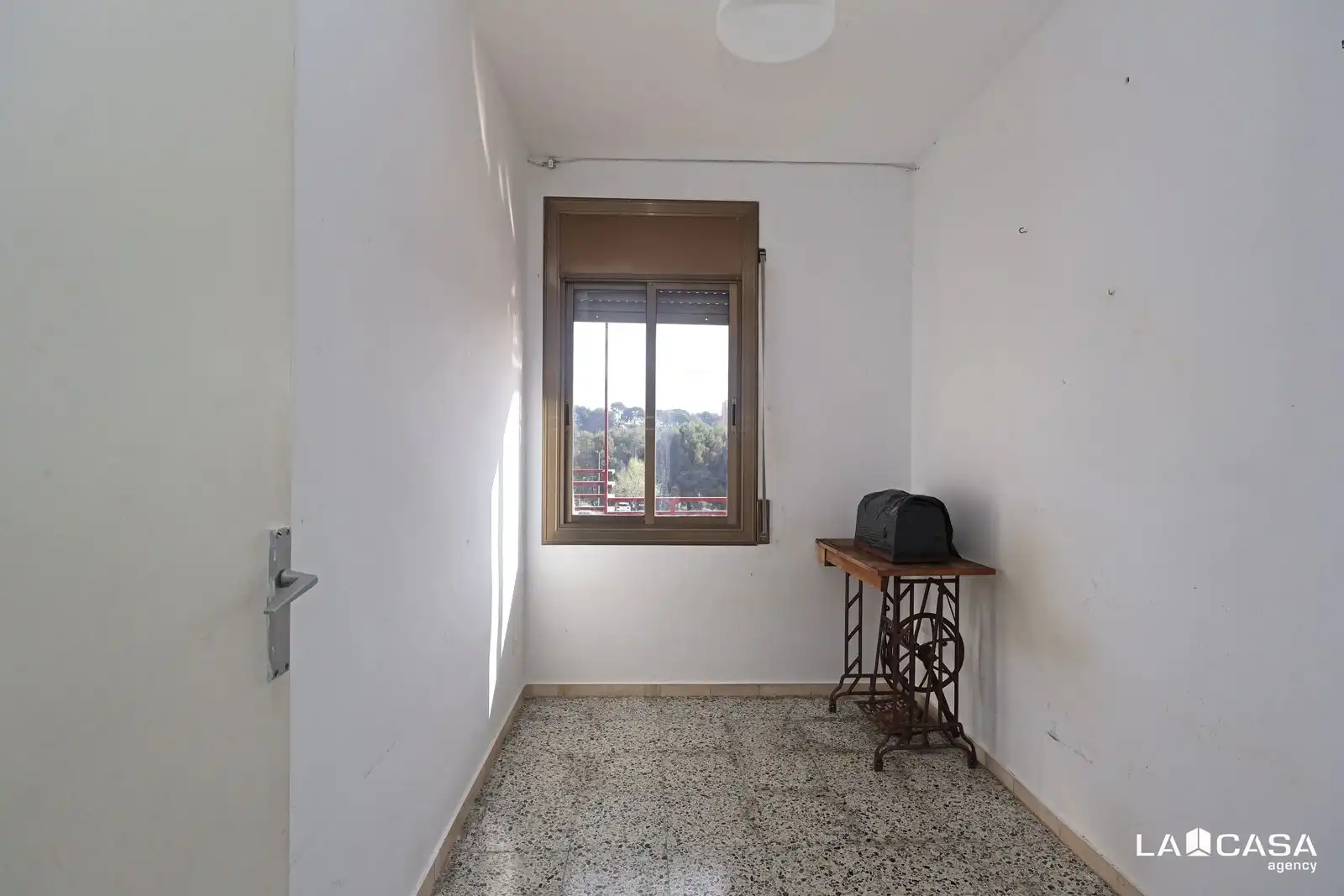 Habitación de Piso en venta en Esplugues de Llobregat con Calefacción y Balcón