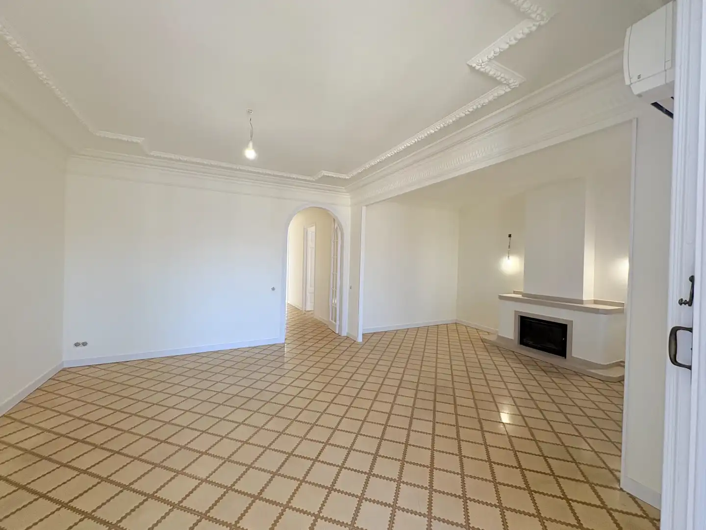 Dining room of Flat for rent in Barcelona  with Air Conditioner, Terrace and Oven