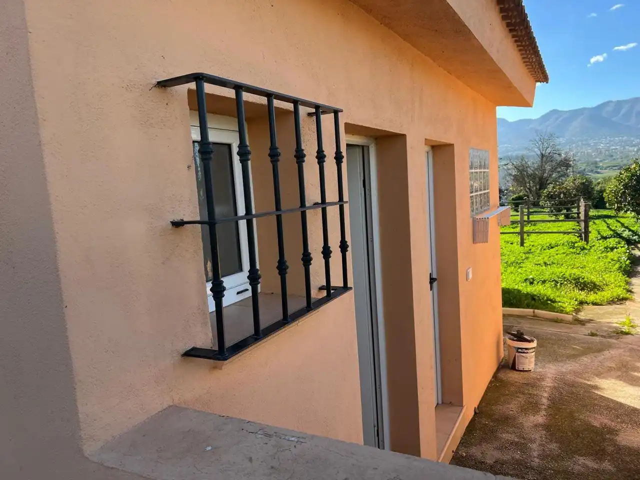 Terrassa de Finca rústica en venda en Alhaurín de la Torre amb Terrassa, Traster i Alarma
