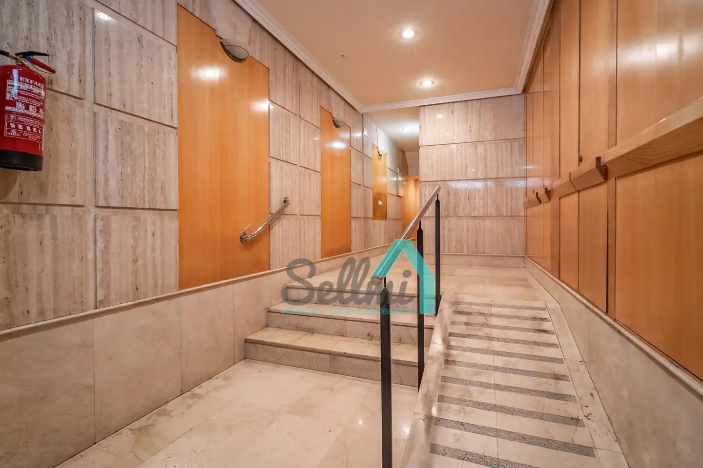 Piso con ascensor en alquiler en De Campomanes, imagen 25