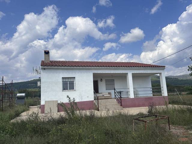 Casa-chalet en Venta en Atzeneta del Maestrat