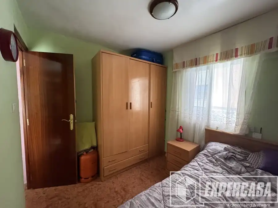 Habitación de Piso en venta en Castellón de la Plana / Castelló de la Plana con Amueblado