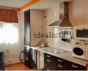 Kitchen of Apartment for sale in San Andrés del Rabanedo  with Heating, Terrace and Storage room