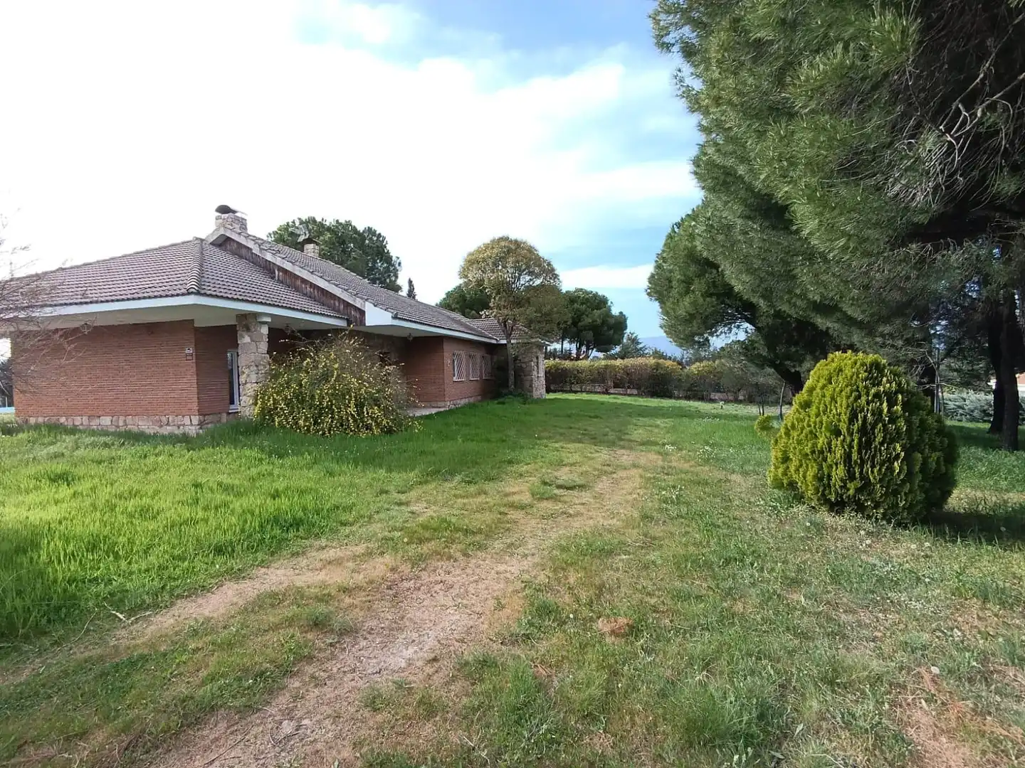 Casa o chalet en venta en Pedrezuela con Calefacción, Jardín privado y Terraza