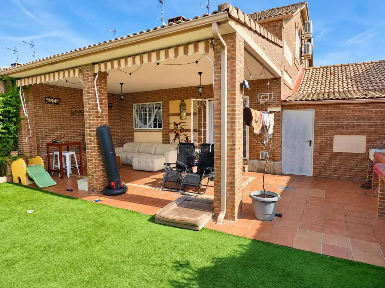 Houses for sale in Meco, Madrid