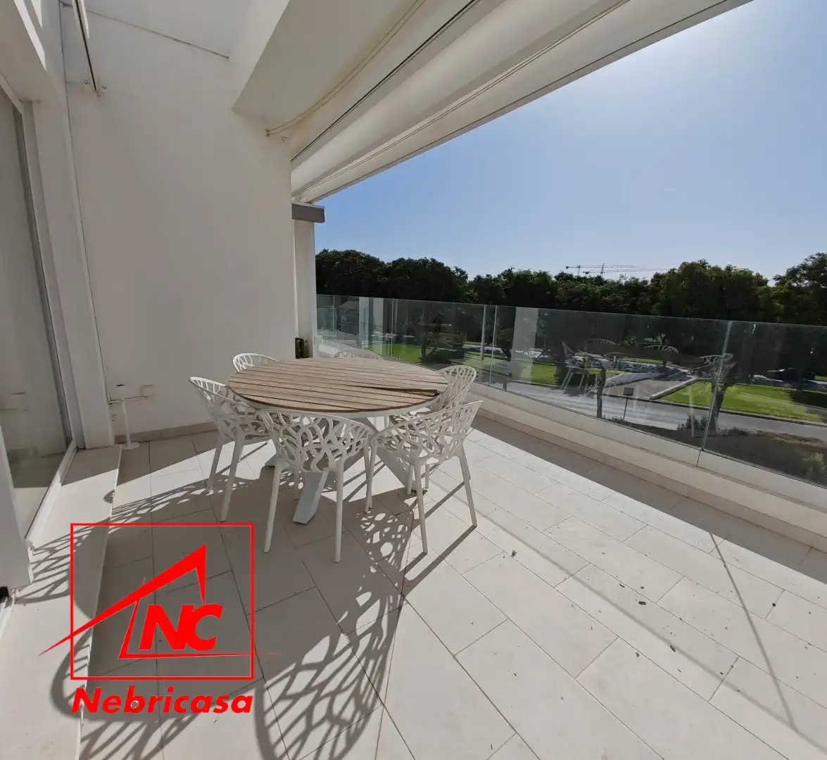 Terraza de Dúplex de alquiler en Chipiona con Aire acondicionado, Calefacción y Terraza