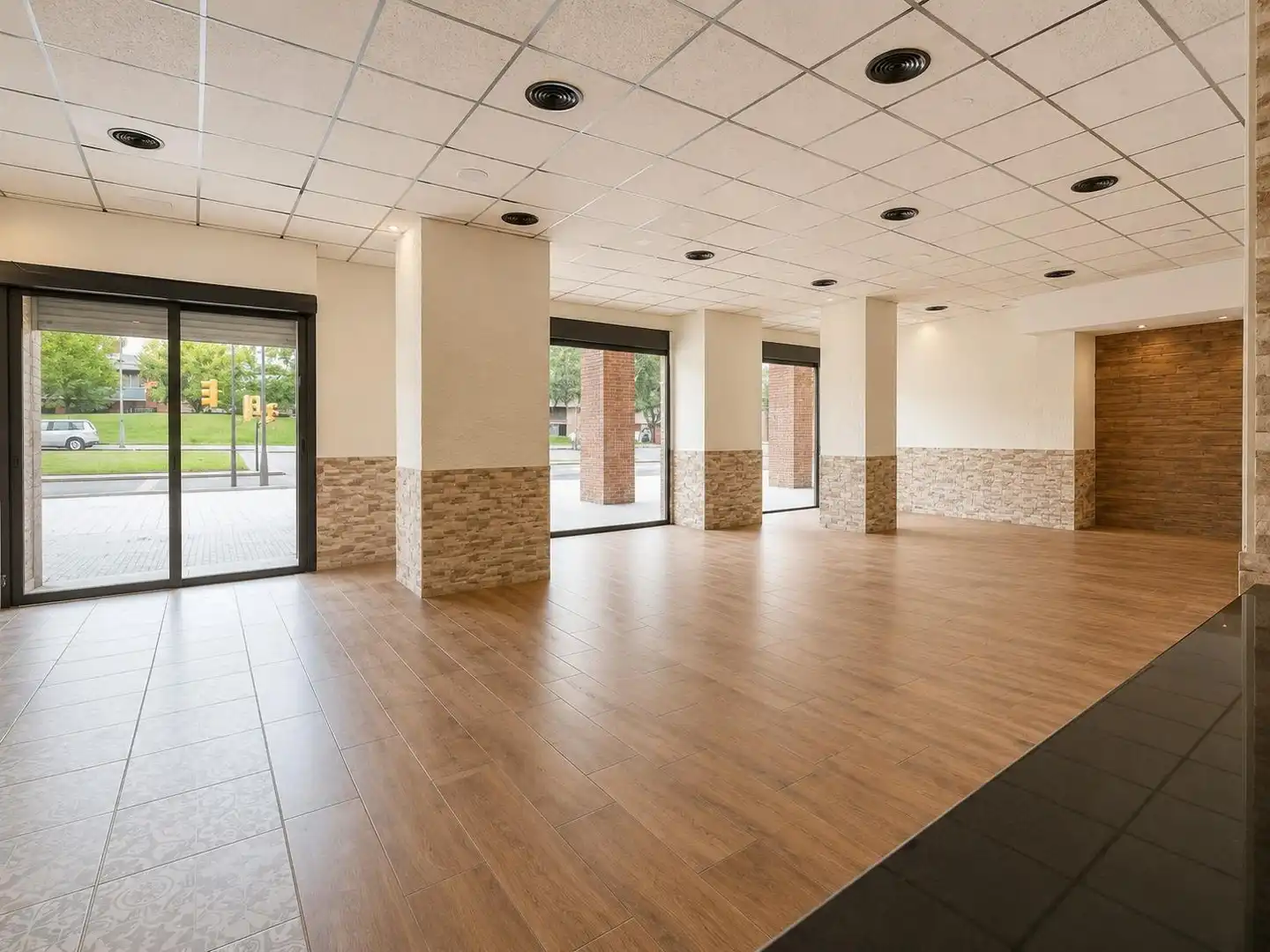 Gewerbefläche zum Verkauf in Avenida de Marià Fortuny 32, imagen 4