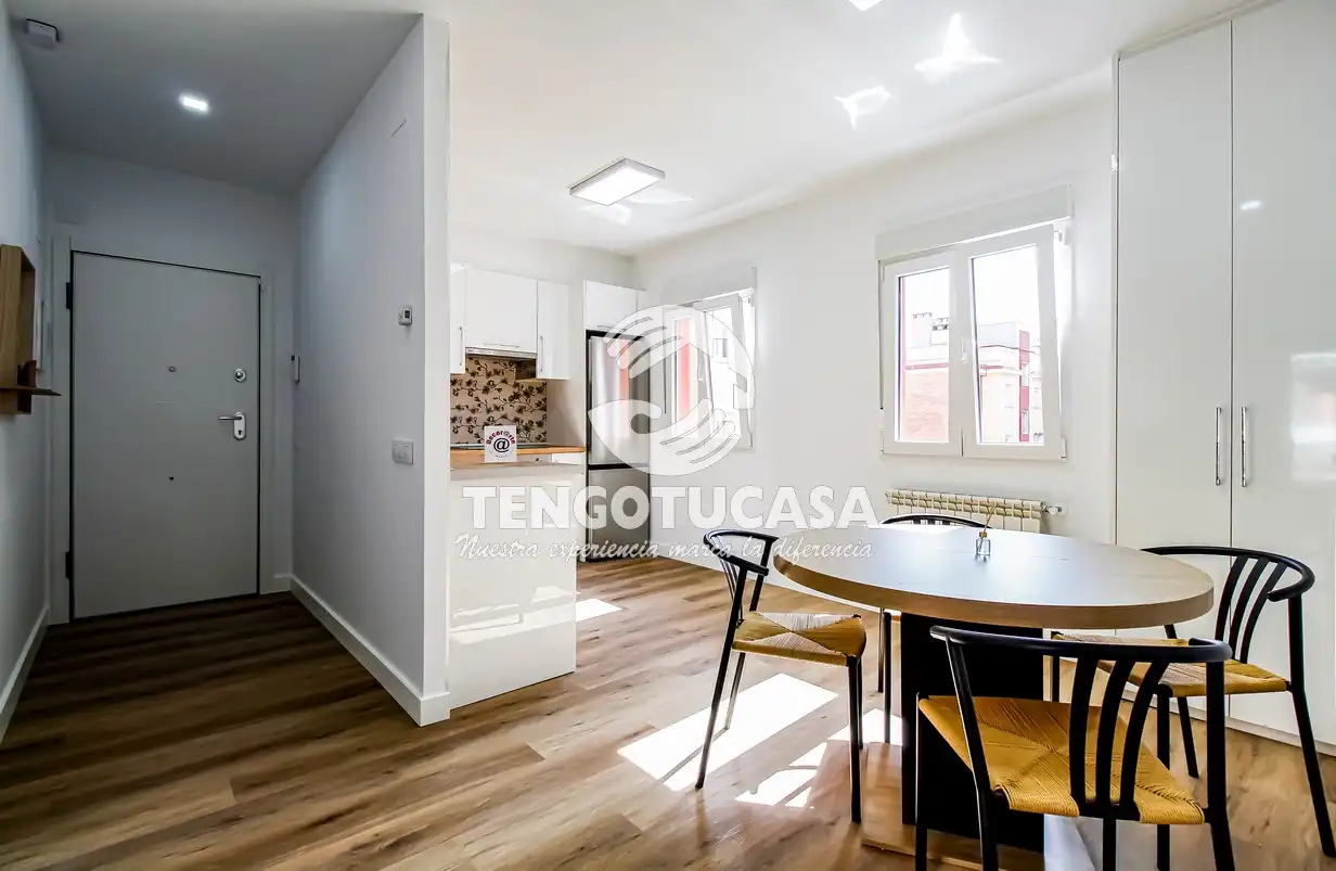Schlafzimmer von Wohnung zum Verkauf in Madrid mit Klimaanlage, Heizung und Terrasse