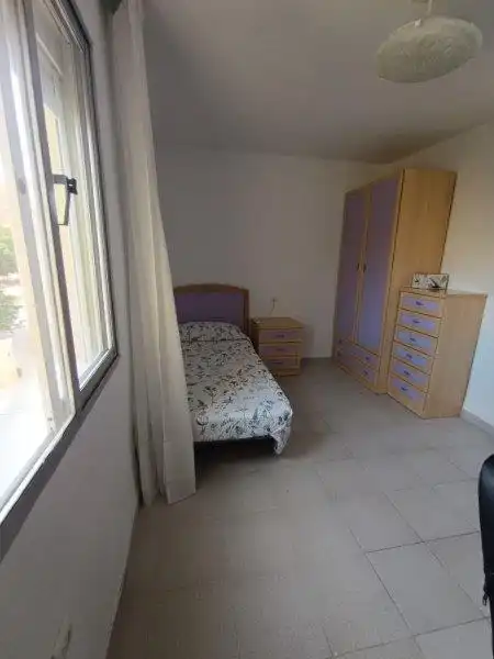 Habitación de Piso de alquiler en Málaga con Terraza