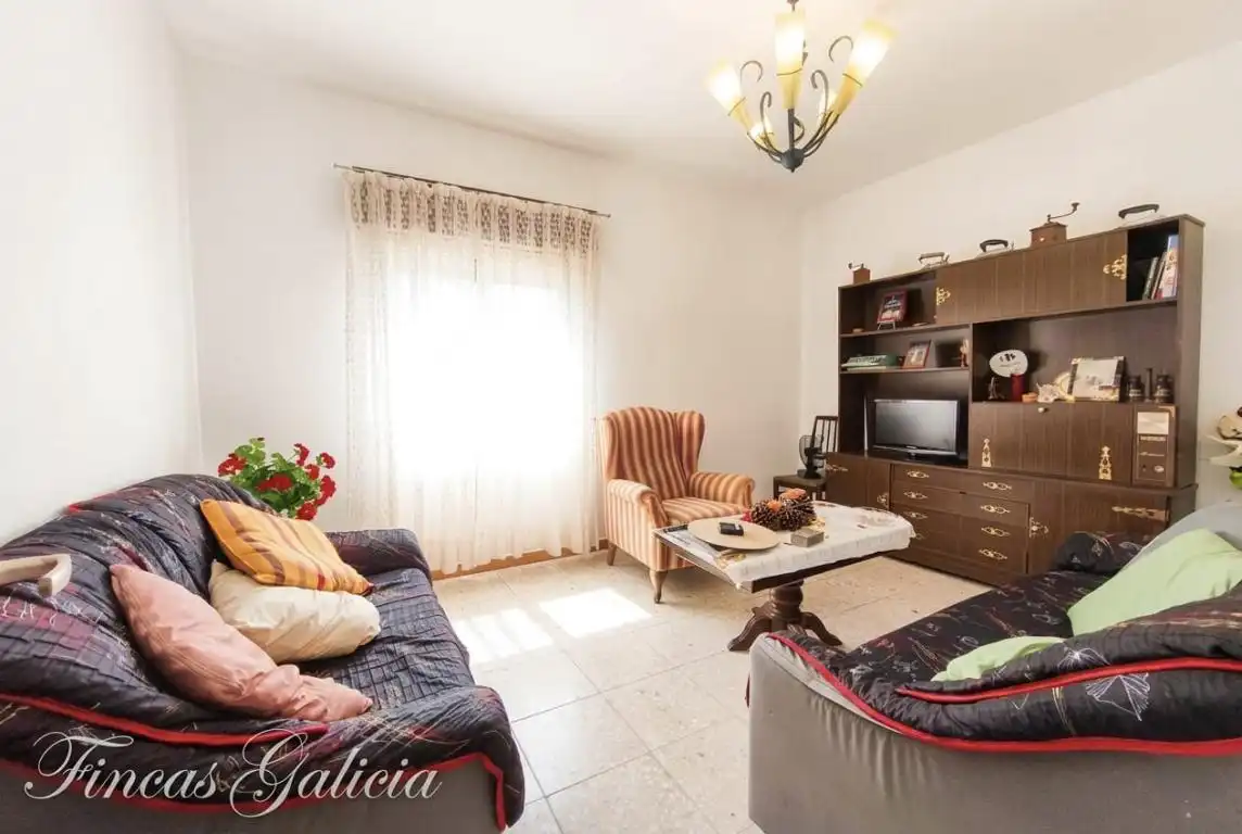 Casa amb jardí en venda a Vilardevós, imagen 8