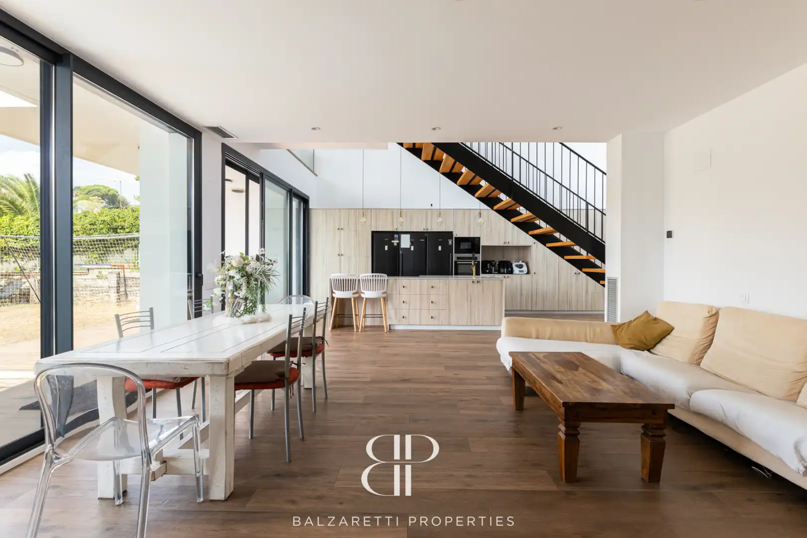 Sala de estar de Casa o chalet en venta en Premià de Dalt con Aire acondicionado, Jardín privado y Terraza