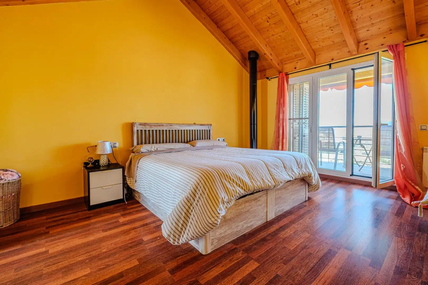 Detached house with pool for sale in Avenida del Virrei Amat 103, imagen 8