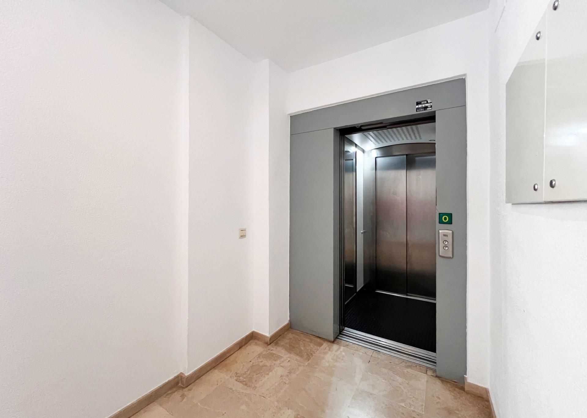 Flat for sale in Chiclana de la Frontera