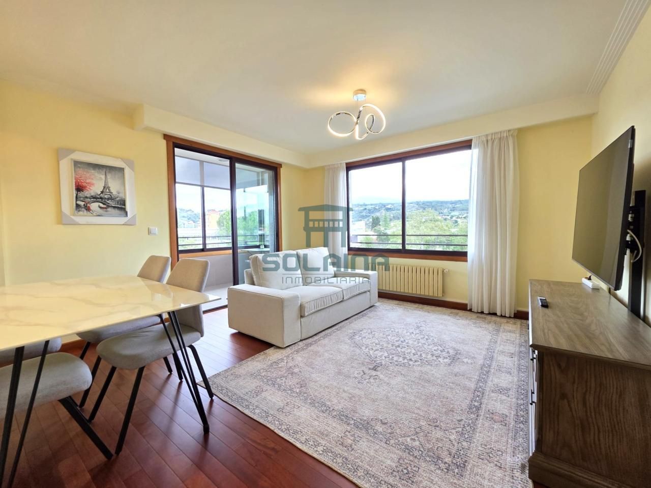 Vista exterior de Pis de lloguer en Ourense Capital  amb Calefacció, Traster i Moblat