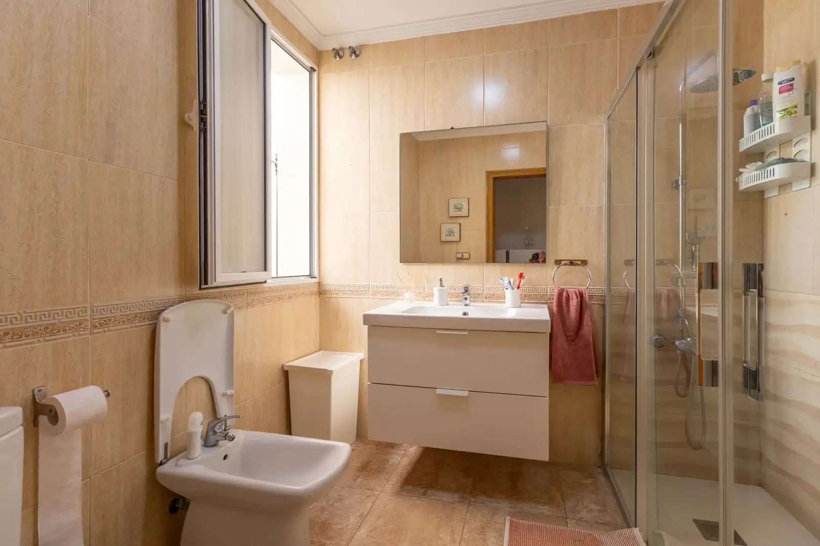 Baño de Casa o chalet en venta en Melilla con Aire acondicionado, Calefacción y Terraza