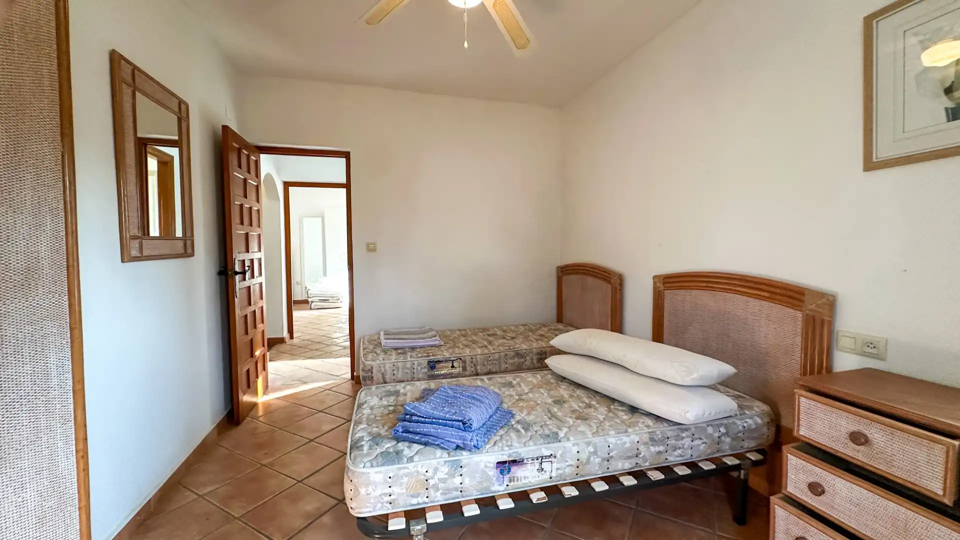 Bedroom of Houses for sale in Orihuela  with Air Conditioner, Swimming Pool and Furnished