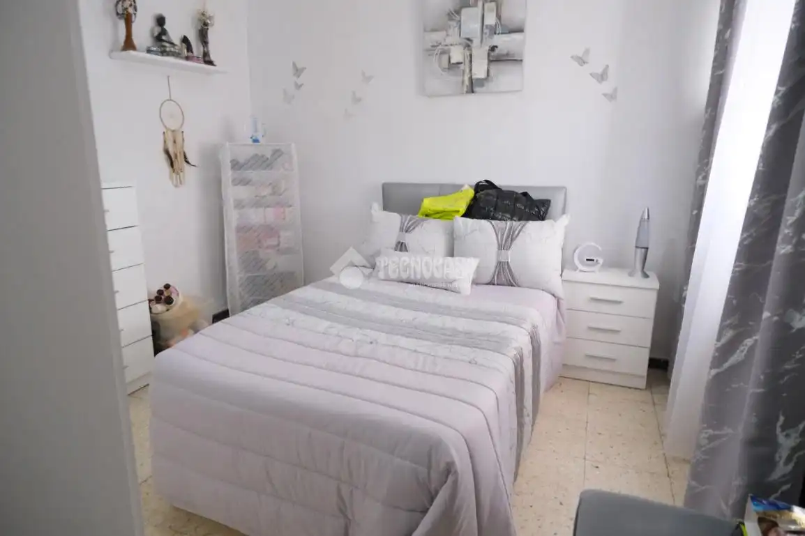 Habitación de Piso en venta en Sevilla