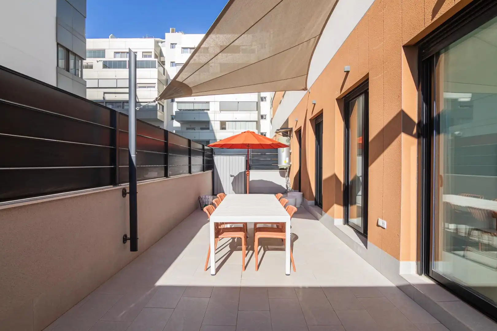 Terrace of Ground floor for sale in Elche / Elx  with Air Conditioner, Heating and Private garden