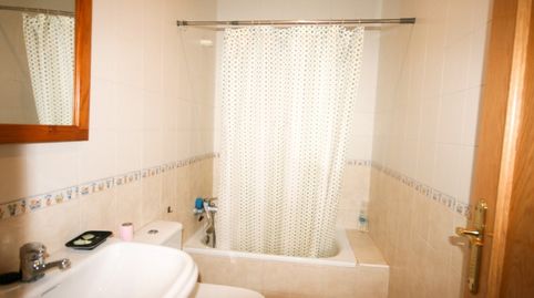 Foto 4 de Piso en venta en Calle Canonigo Ordoñez, Coín, Málaga