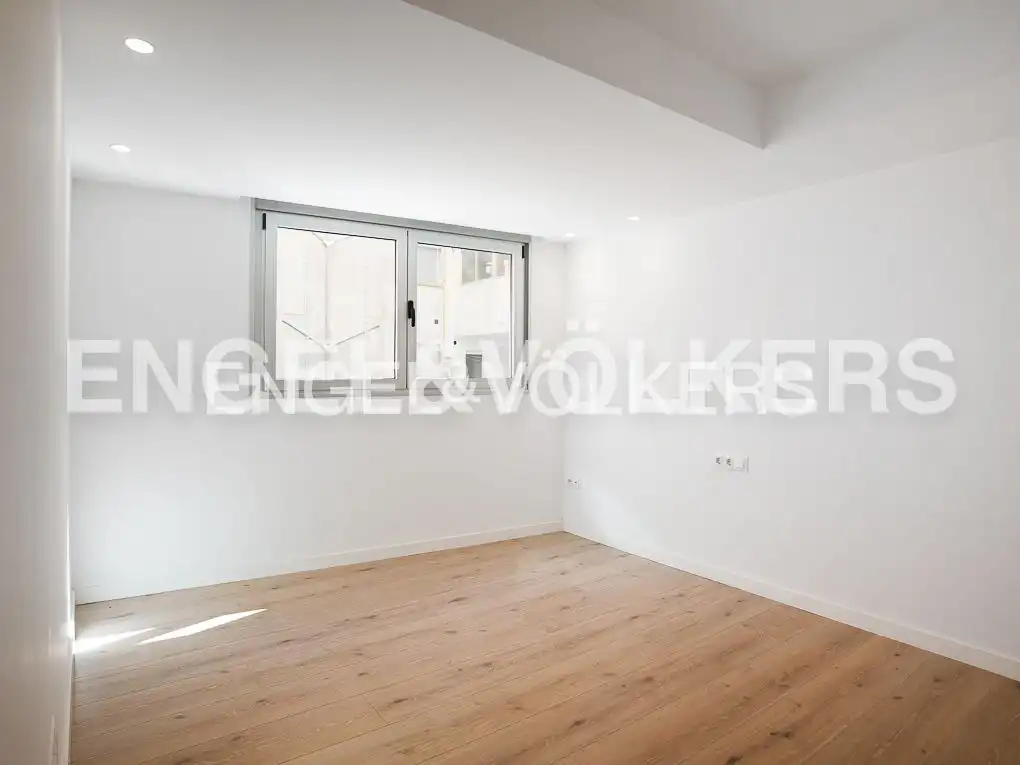 Flat for sale in Parque Ribalta - Plaza de Toros