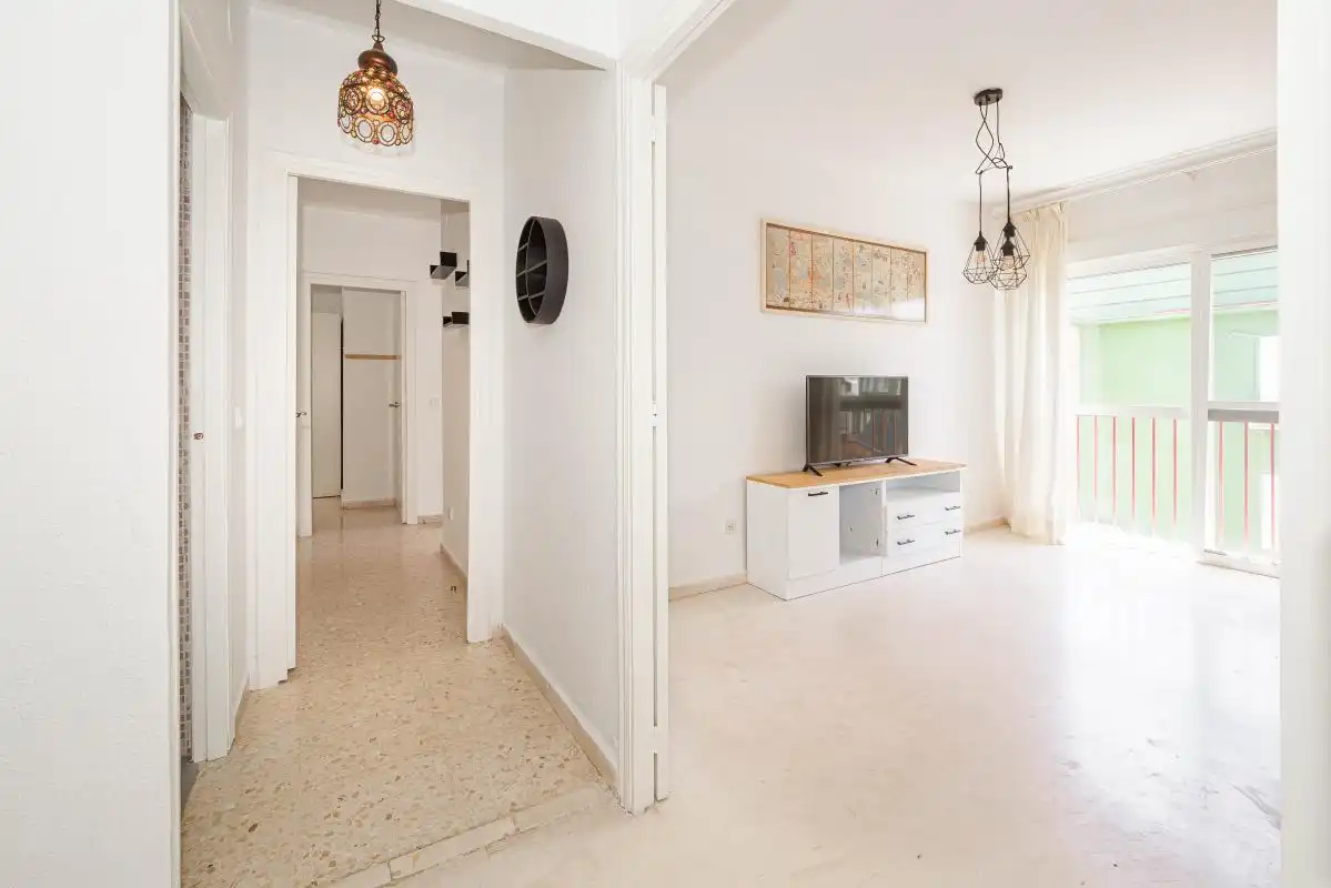 Flat for sale in Camas  with Air Conditioner, Heating and Storage room