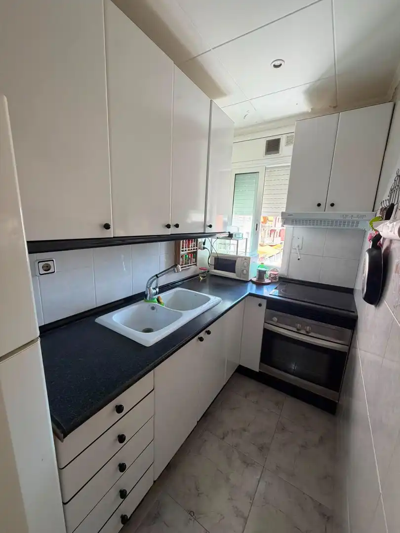 Kitchen of Flat for sale in Sabadell