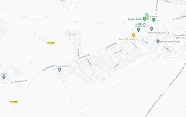 Casa adosada en Venta en Cedillo del Condado