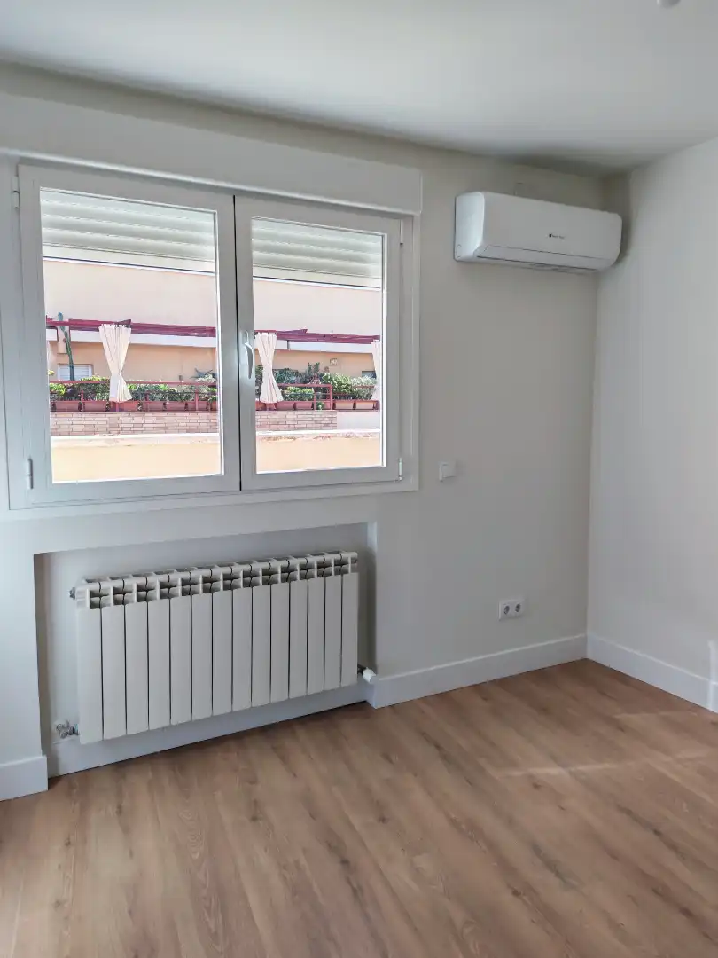 Balcony of Attic for sale in Barrio de Salamanca