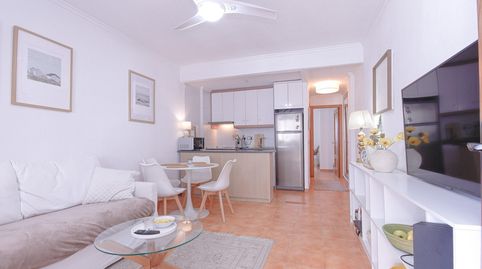 Foto 2 de Casa o xalet de lloguer a Avenida Paris, 138, Aguas Nuevas, Torrevieja
