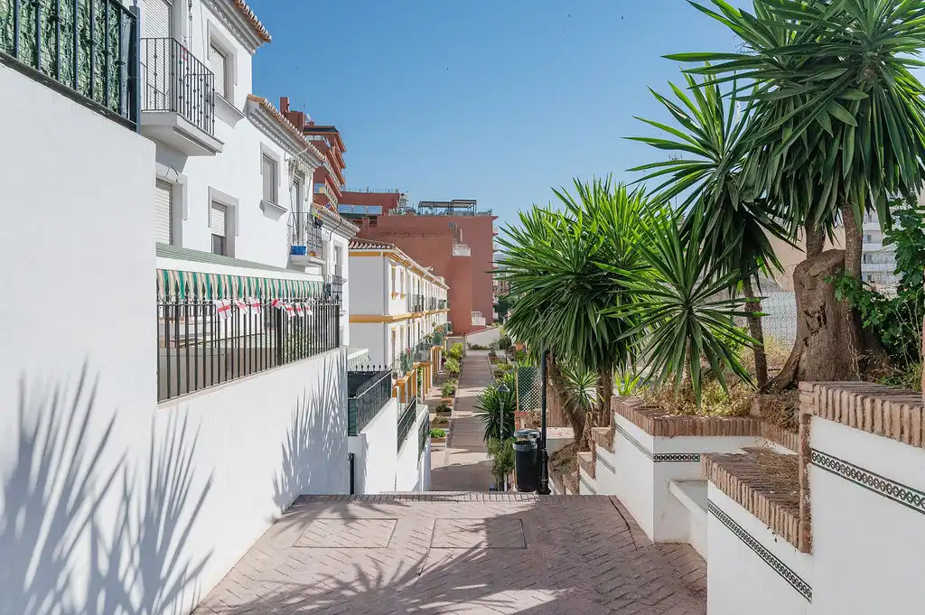 Vista exterior de Piso en venta en Torremolinos