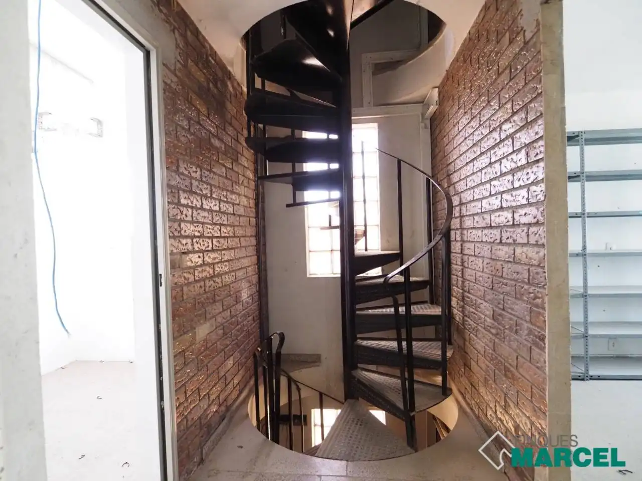 Industrial building to rent in Carretera Vallderiolf, imagen 6