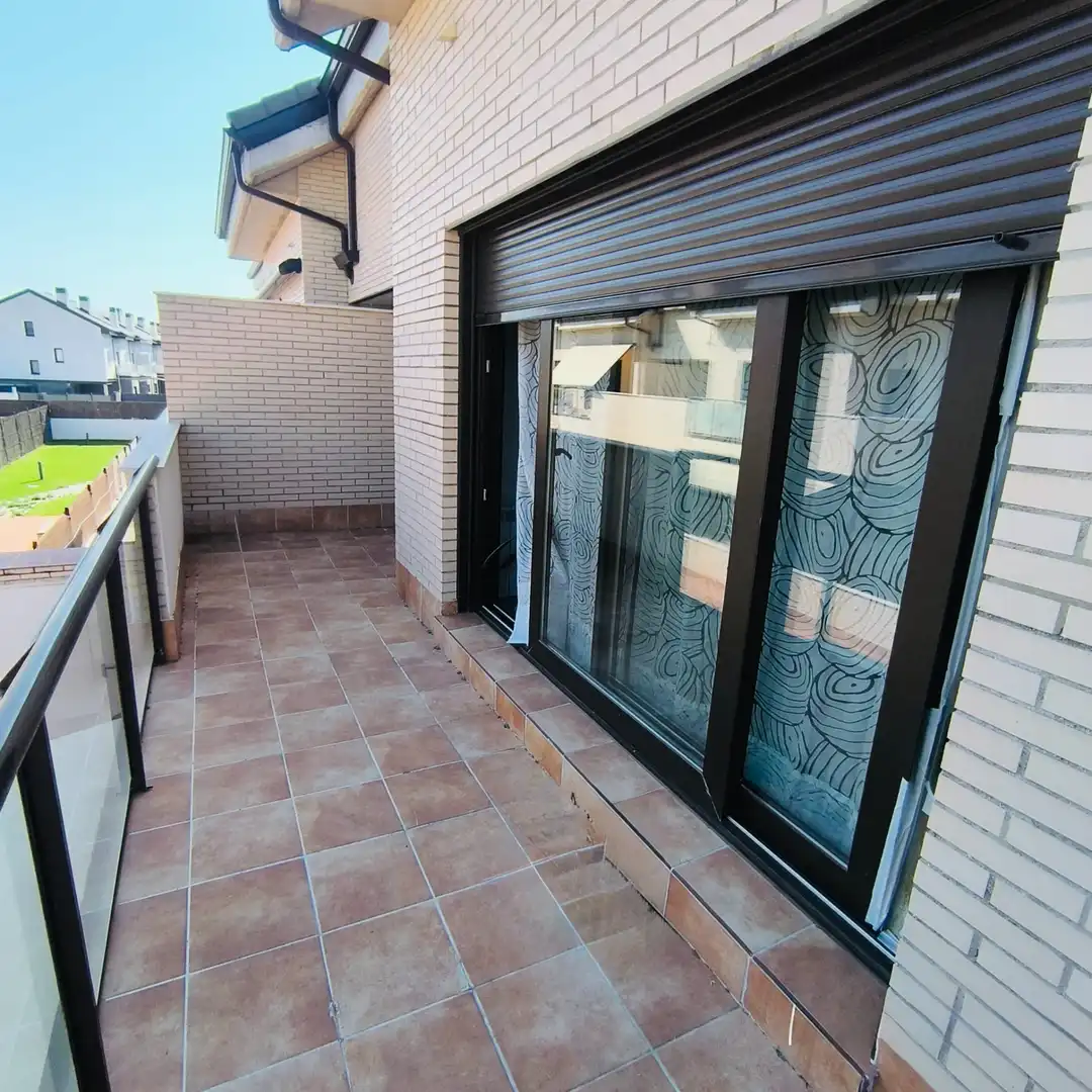 Terrace of Flat for rent in Moralzarzal  with Heating, Terrace and Storage room