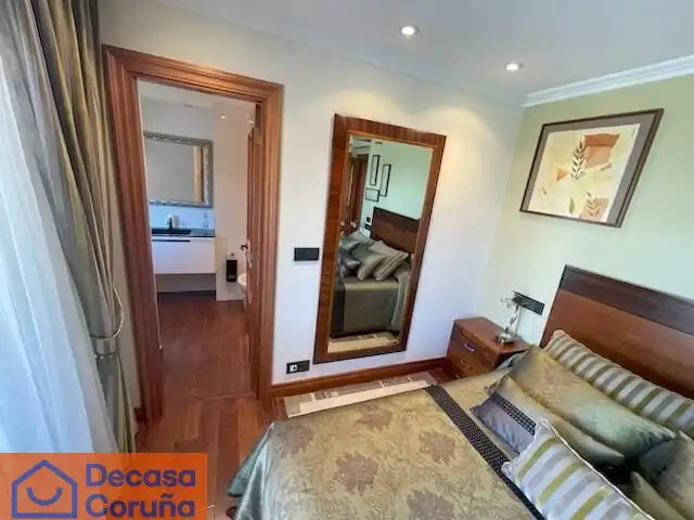 Dormitori de Casa o xalet en venda en Madrid amb Jardí privat, Terrassa i Traster