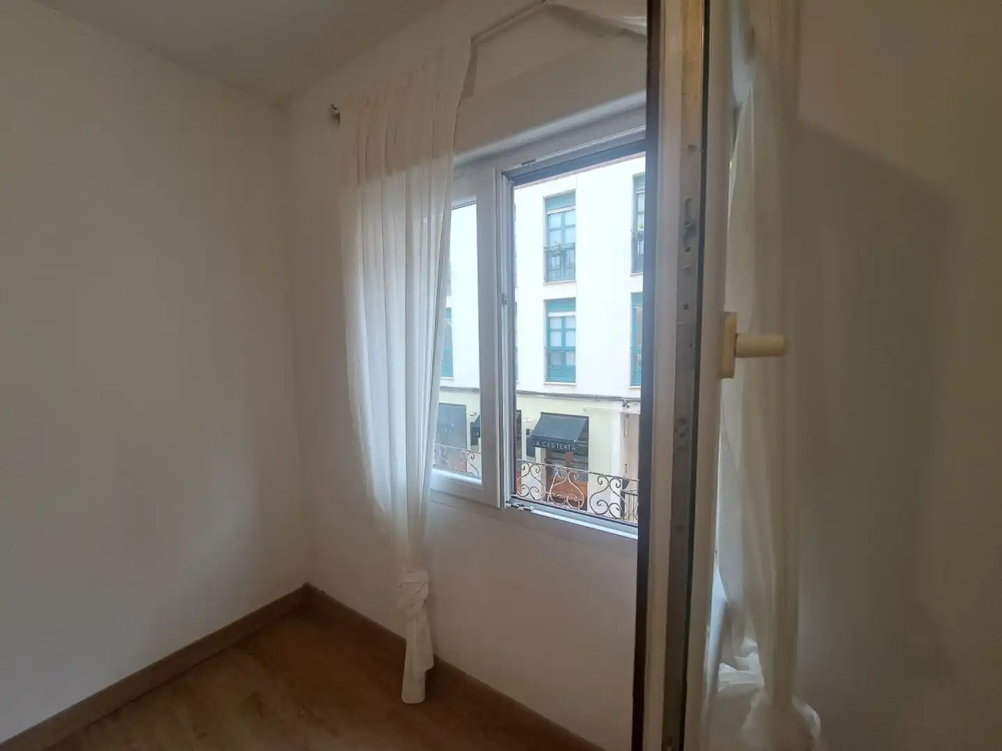 Bedroom of Flat for sale in Gijón   with Balcony