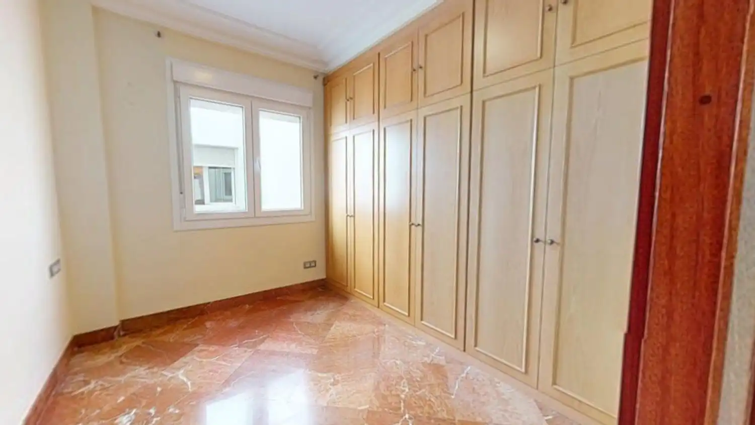 Bedroom of Flat for rent in Sevilla  with Air Conditioner, Heating and Terrace