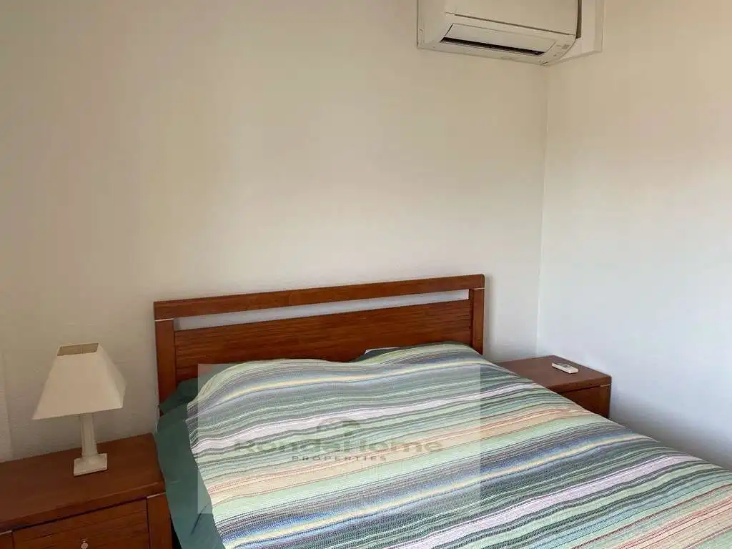 Flat for rent in Calle Feria De Abril, Centro ciudad
