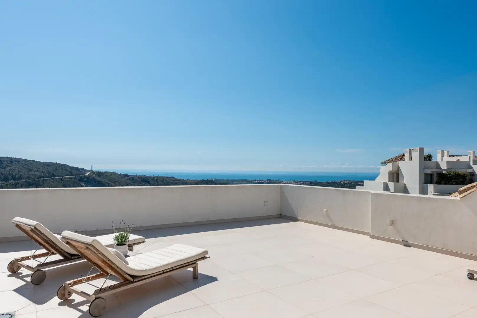 Penthouse with balcony for sale in Montemayor - Marbella Club, imagen 21