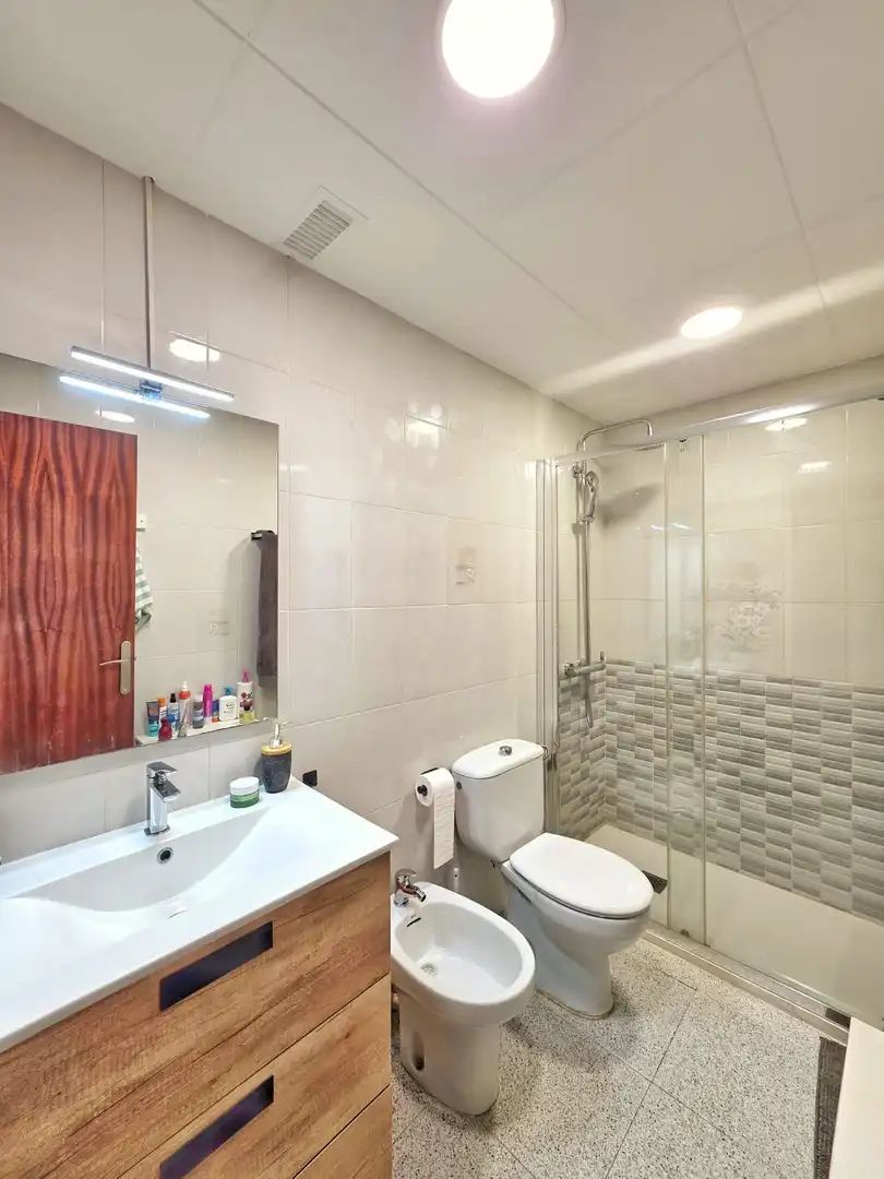 Bathroom of Flat for sale in Blanes  with Terrace