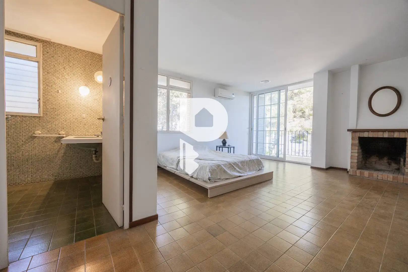 Bedroom of Houses for sale in Pallejà  with Air Conditioner, Heating and Private garden