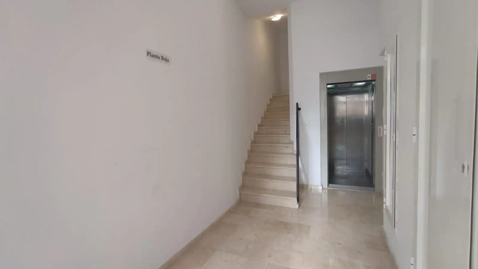 Apartamento con terraza en venta en Calle CARLOTA PASARON, imagen 31