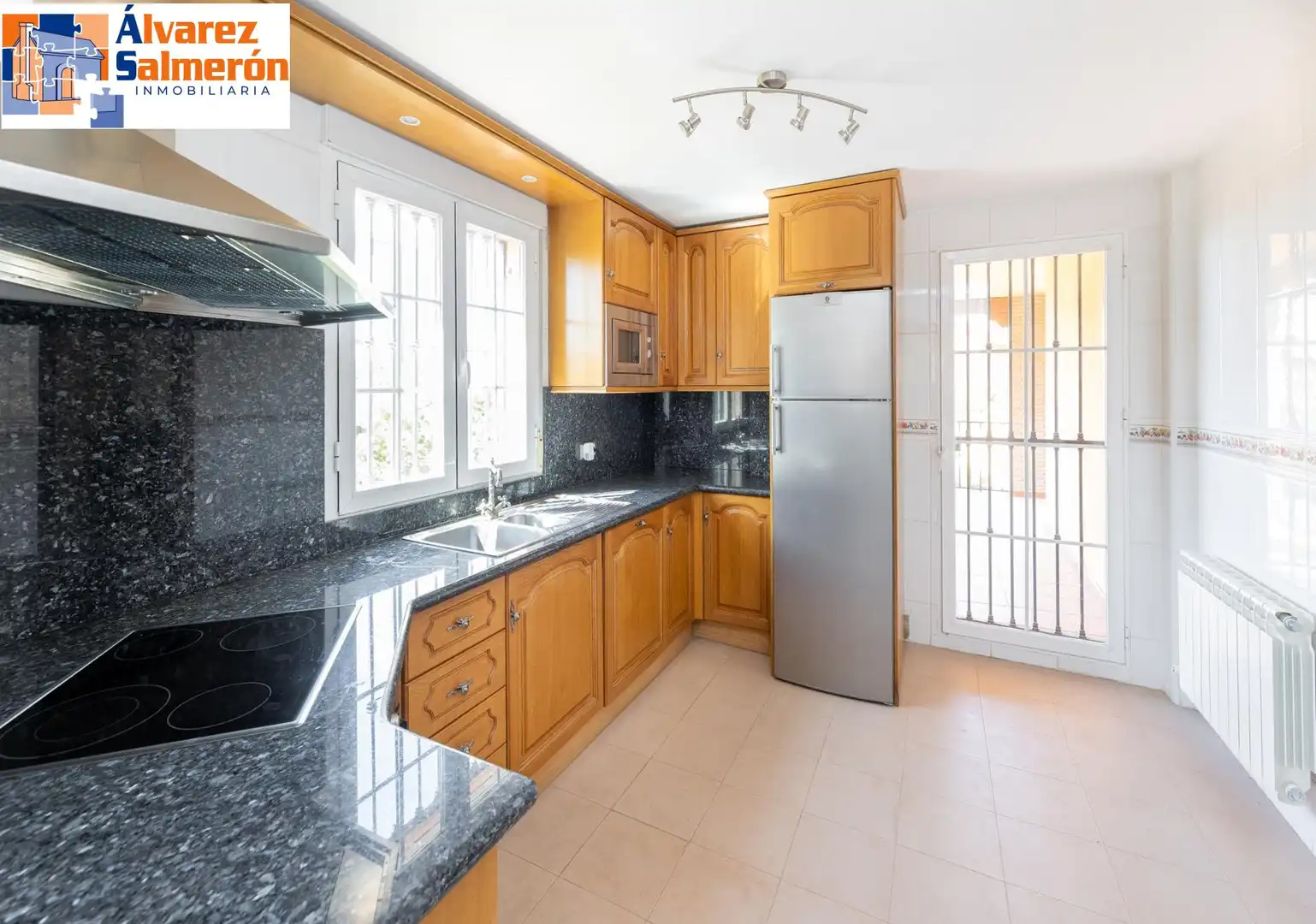 Villa con piscina in vendita a Dílar, imagen 13