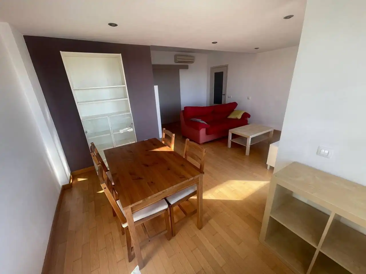 Living room of Flat for sale in Sabadell  with Air Conditioner, Heating and Parquet flooring
