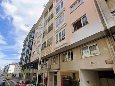 Appartamento con balcone in vendita a MISERICORDIA 50