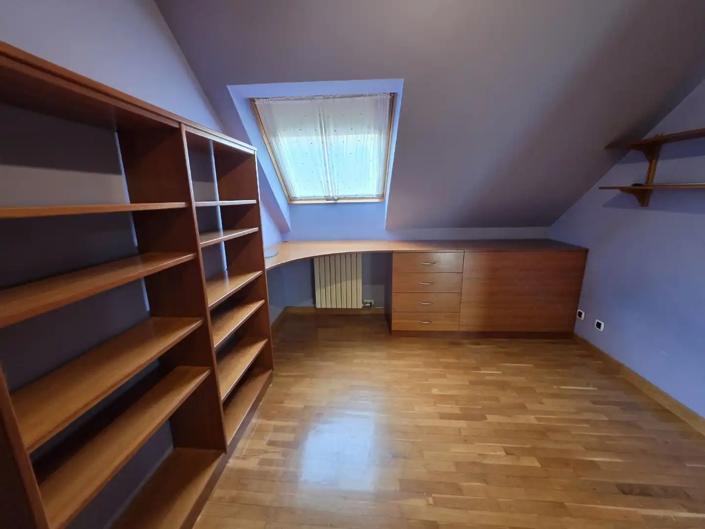 Piso en venta en A Coruña Capital  con Calefacción, Terraza y Trastero