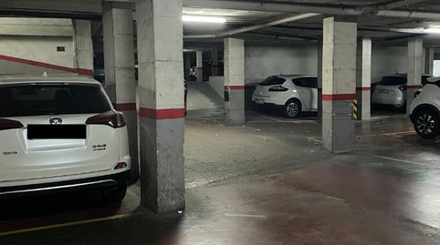Oportunidad! Plaza de parking en venta en Ponent