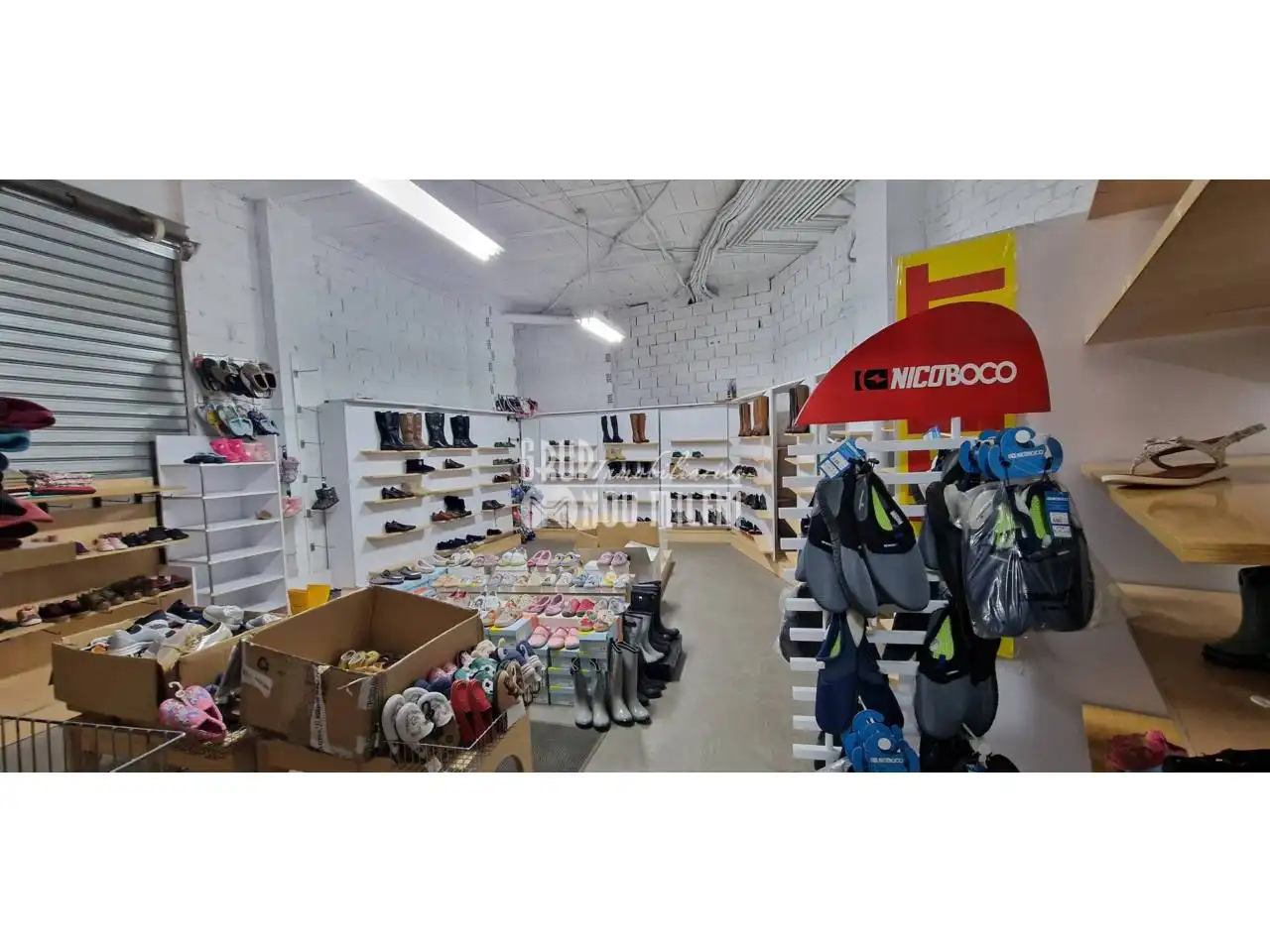 Locale commerciale in cessione a Avenida Artal de Foces 131, imagen 21