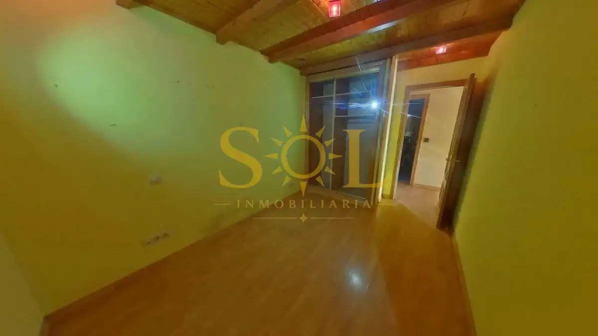 Casa o xalet en venda en La Pola de Gordón  amb Terrassa