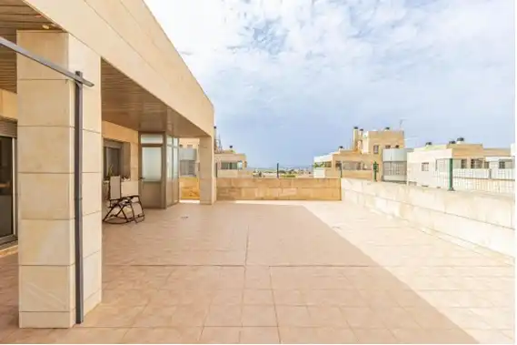 Terraza de Ático en venta en Torre-Pacheco con Aire acondicionado, Amueblado y Horno