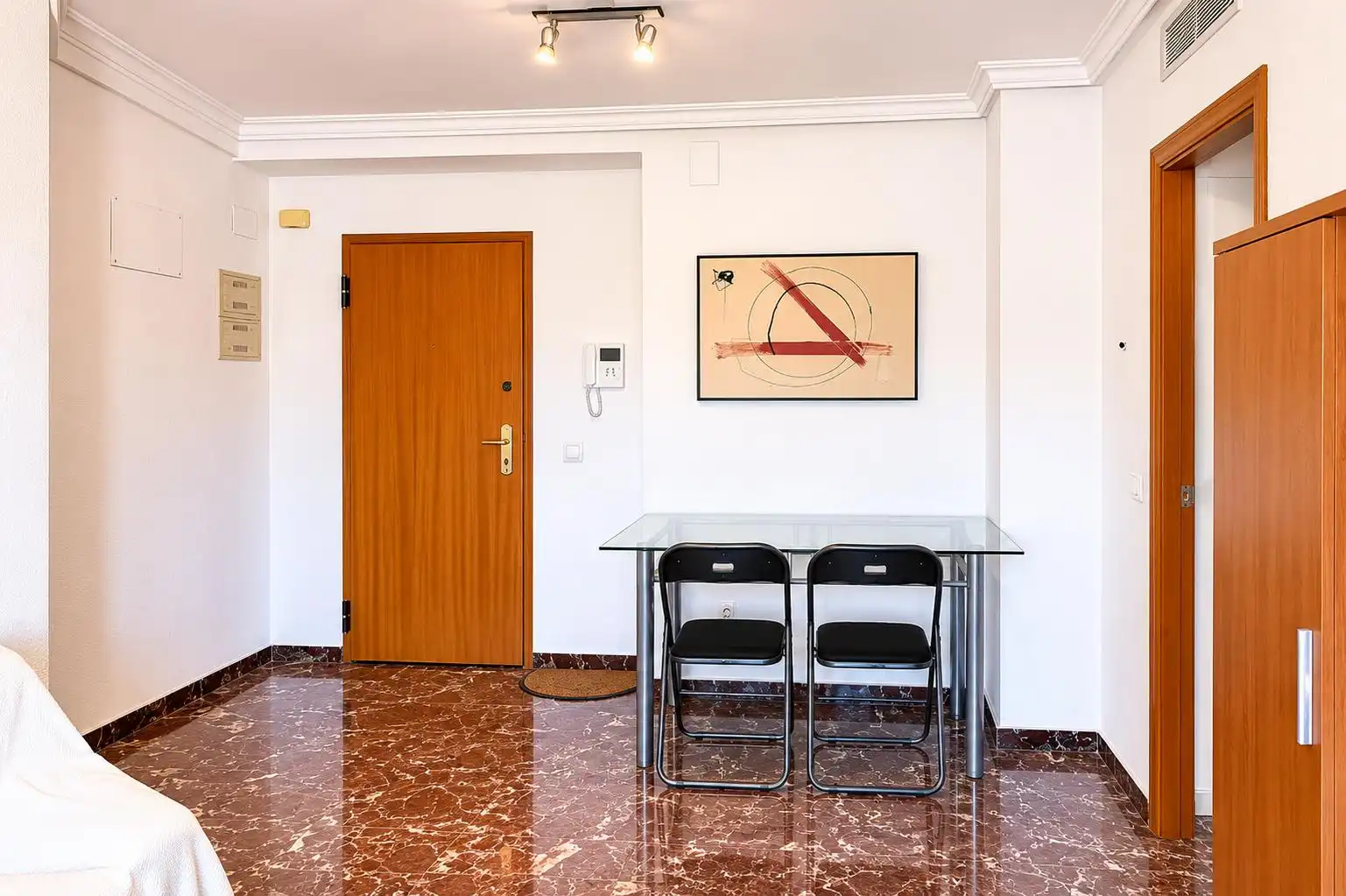 Comedor de Piso en venta en Valencia con Aire acondicionado, Amueblado y Horno