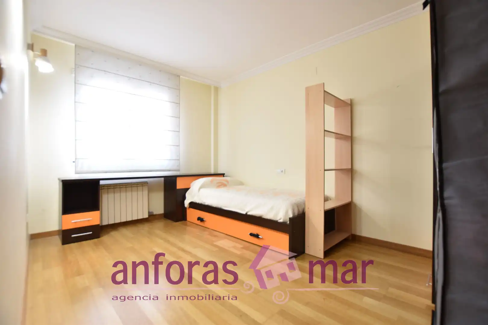 Schlafzimmer von Wohnung zum Verkauf in Tarragona mit Klimaanlage, Heizung und Terrasse